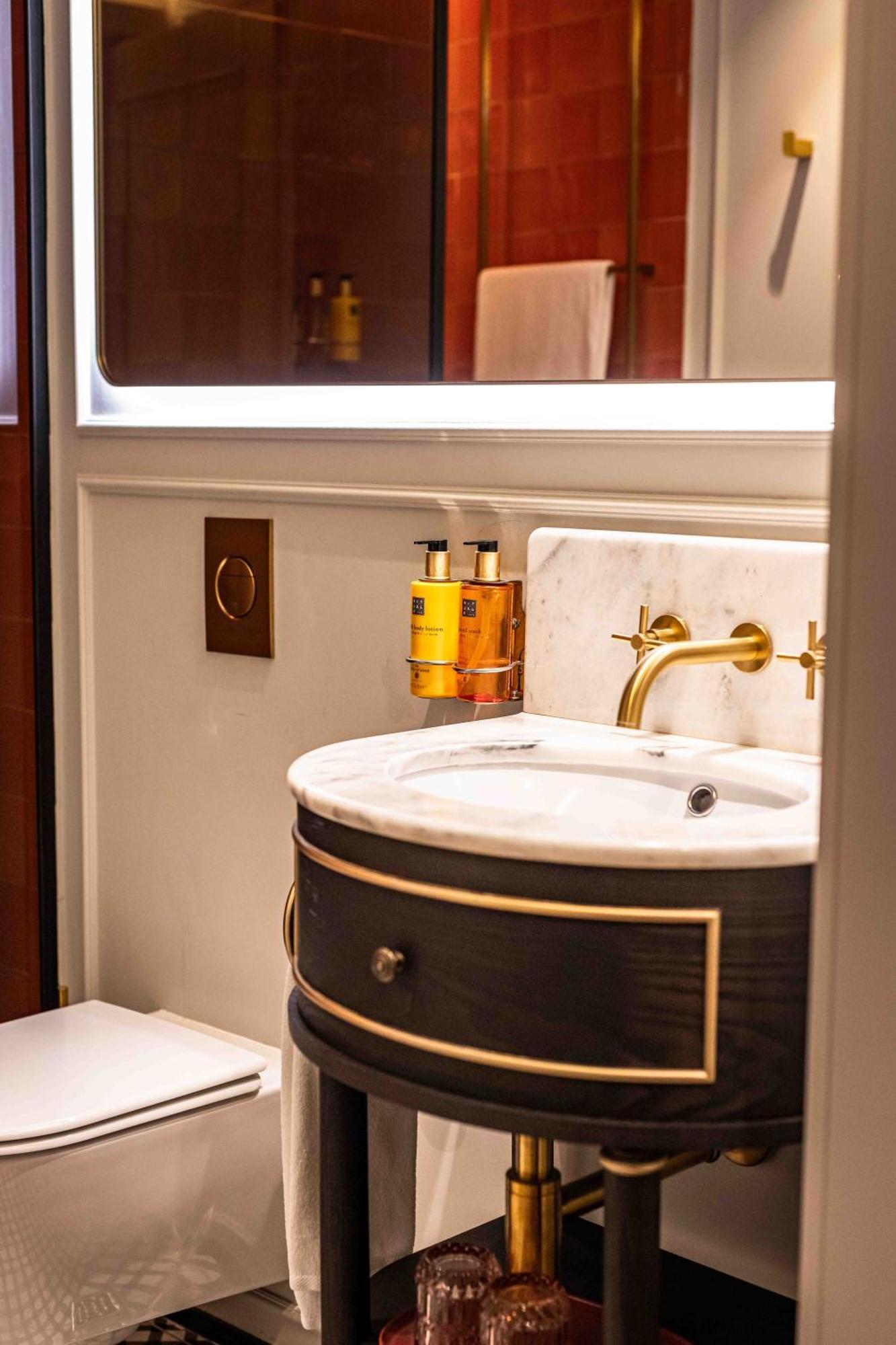 Aparthotel Upon Angels - Adults Only 4*